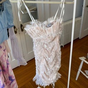 Verge girl mini lace dress 🤍